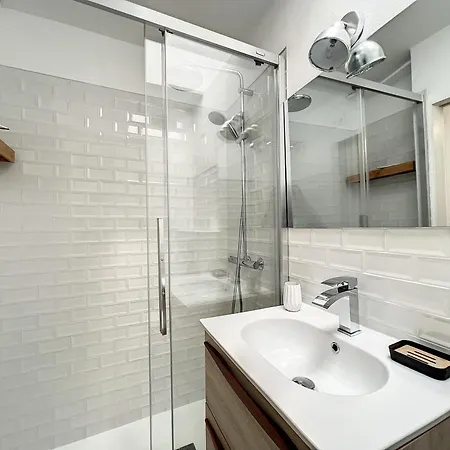 בית נופש Placa Eivissa,1 *